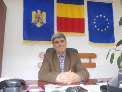 NEAMȚ: Primarul de Petricani, taxat de Prefectură cu 3.000 lei, ZCH NEWS - sursa ta de informații