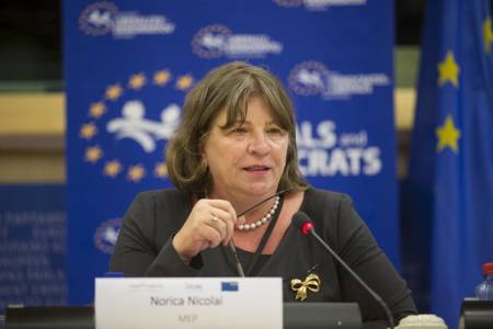 Interpelare a europarlamentarului Norica Nicolai despre libera circulaţie a lucrătorilor, ZCH NEWS - sursa ta de informații