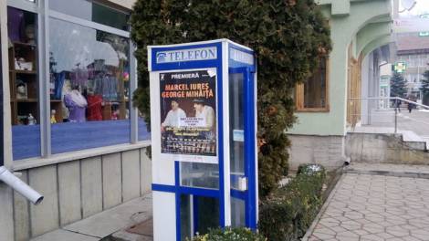 NEAMȚ: Cabine telefonice pe „placul” turiştilor sub Cetate (GALERIE FOTO), ZCH NEWS - sursa ta de informații