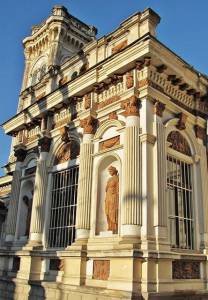 NEAMŢ: Donatori de seamă la Biblioteca Municipală Roman, ZCH NEWS - sursa ta de informații