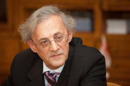 UPDATE IAŞI: Implicat într-un nou scandal, rectorul UMF demisionează!, ZCH NEWS - sursa ta de informații