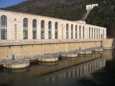 NEAMŢ: Victor Ponta aşteptat vineri la o ceremonie Hidroelectrica, ZCH NEWS - sursa ta de informații