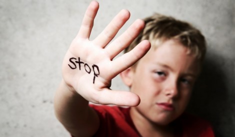 Din ce în ce mai mulți copii abuzați, ZCH NEWS - sursa ta de informații