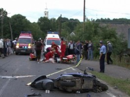 A căzut cu scuterul şi a murit!