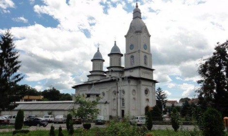 Bani mulţi de la guvern pentru bisericile din Târgu-Neamț, ZCH NEWS - sursa ta de informații
