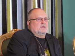 Directorul Liviu Timuș anunță festival de compromis la Teatrul Tineretului