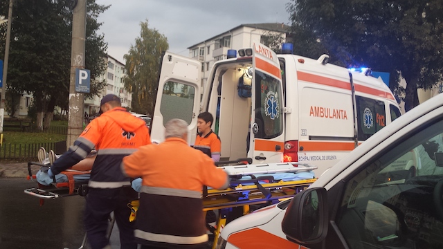 ACTUALIZARE Accident cumplit în Piatra Neamț! Şoferul autoturismului a murit!, ZCH NEWS - sursa ta de informații