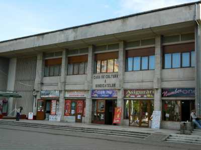 Casa de cultură din Piatra-Neamţ s-a închis! Şi cea din Roman!, ZCH NEWS - sursa ta de informații