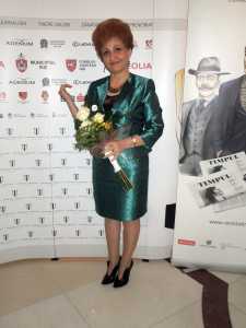 Emilia Arcan, vicepreşedintele C. J. Neamţ  a ridicat premiul pentru Adrian Rugină, ZCH NEWS - sursa ta de informații
