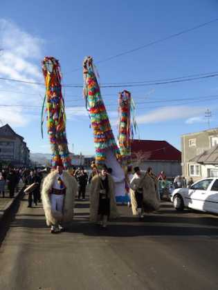 Eveniment: festivalul datinilor de la Roznov, ZCH NEWS - sursa ta de informații