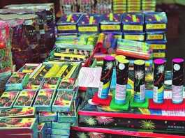 Percheziţii în Neamţ şi alte 21 de judeţe: Război total cu comercianţii de artificii!