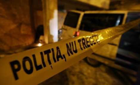 ROMAN: Bucăţi dintr-un schelet găsite pe stradă, ZCH NEWS - sursa ta de informații
