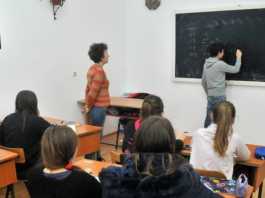 Profesori vs medici, magistrați și polițiști: unde se opresc salariile din Educație în noua grilă