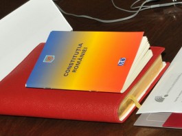 BICAZ: 2.000 de semnături pentru modificarea Constituţiei