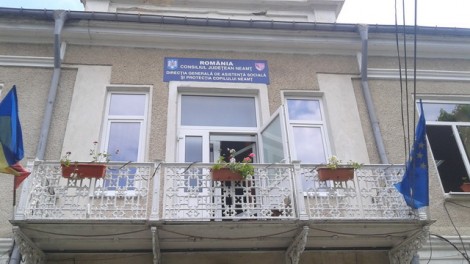77 de copii abandonaţi anul trecut în Neamţ * Spitalele au raportat 146 de cazuri de mame minore, ZCH NEWS - sursa ta de informații