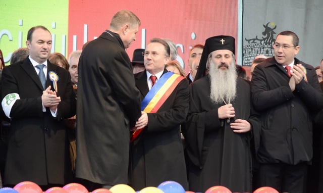 24 IANUARIE: Iohannis şi Cioloş aşteptaţi la Iaşi