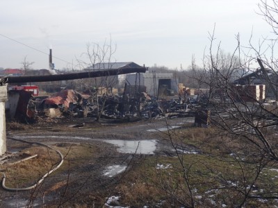 Fabrica „Butoiul” din Roznov a ars de la un bec, ZCH NEWS - sursa ta de informații