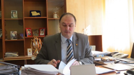 Comisarul şef Paul Tablan, făcut „cavaler” de preşedinte, ZCH NEWS - sursa ta de informații