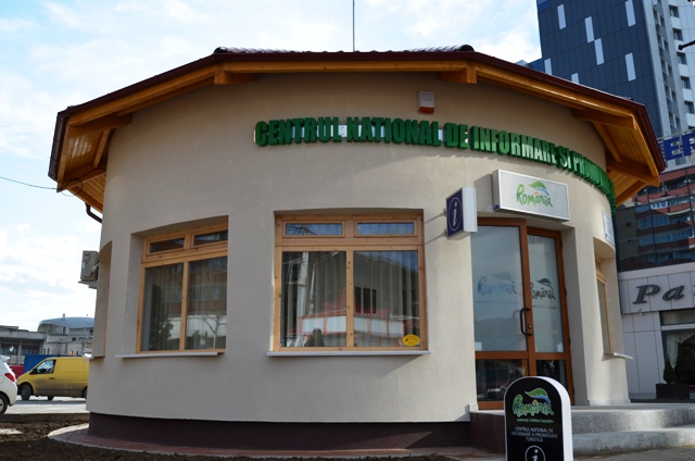 Pietrenii nu s-au îngrămădit să lucreze în „ciuperca” turistică