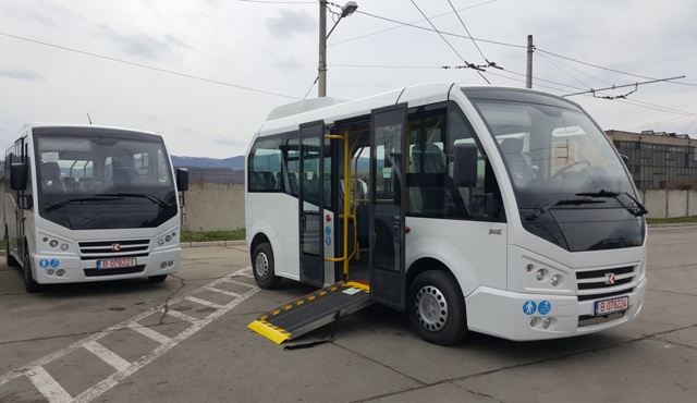 Piatra Neamț devine, încet, oraș european: autobuze cu rampe pentru persoanele cu handicap locotomor, ZCH NEWS - sursa ta de informații