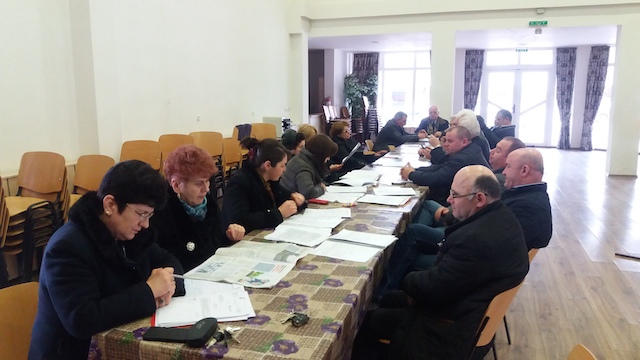 Consiliului Local Vânători: cerșetorii țigani, proiecte pe GAL pe ținutul Zimbrului și probleme naționale