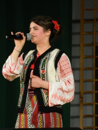 GALERIE FOTO Câştigătorii Festivalului ”Floare de Colț” Bicaz, ZCH NEWS - sursa ta de informații