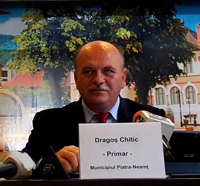 Asfaltările și lucrările specifice de primăvară – în toi la Piatra Neamț