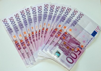 ATENŢIE! S-ar putea renunţa la bancnota de 500€!, ZCH NEWS - sursa ta de informații