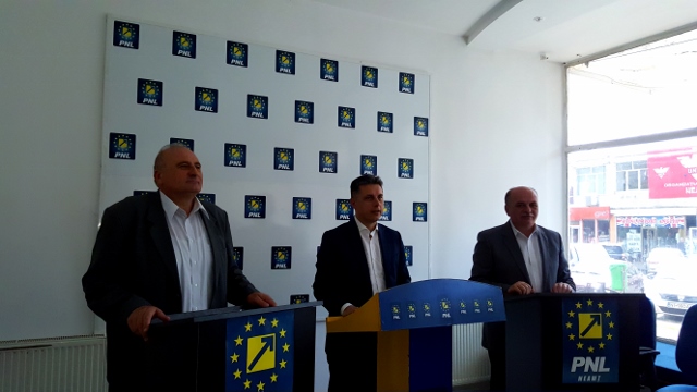 PNL Neamț a lansat „Pactul pentru normalitate, pactul pentru dezvoltarea județului”, ZCH NEWS - sursa ta de informații