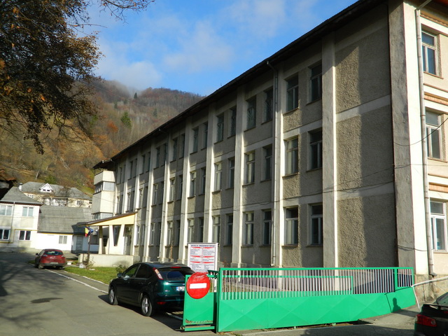 Spitalul de la Bicaz ar putea să piardă doi medici