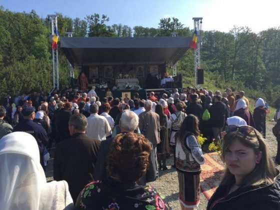 ÎPS Teofan, la sfințirea Monumentului Eroilor din Nemțișor, ZCH NEWS - sursa ta de informații