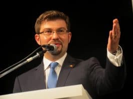 Cosmin Necula, noul primar al Bacăului