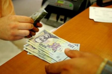 Ministerul Finanţelor propune amânarea la plată a ratelor la credite pentru 9 luni, ZCH NEWS - sursa ta de informații