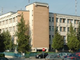 Jurământul de credință – ceremonie în parcarea poliției