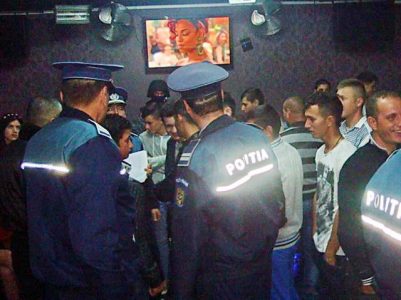 Poliţia a făcut razii prin baruri şi discoteci, ZCH NEWS - sursa ta de informații