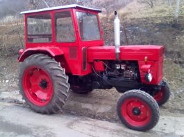 tractor