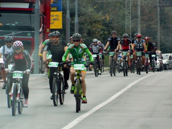GALERIE FOTO Maraton pe biciclete la Bicaz &#8211; &#8222;legământ de frăţie între Moldova şi Ardeal&#8221;, ZCH NEWS - sursa ta de informații