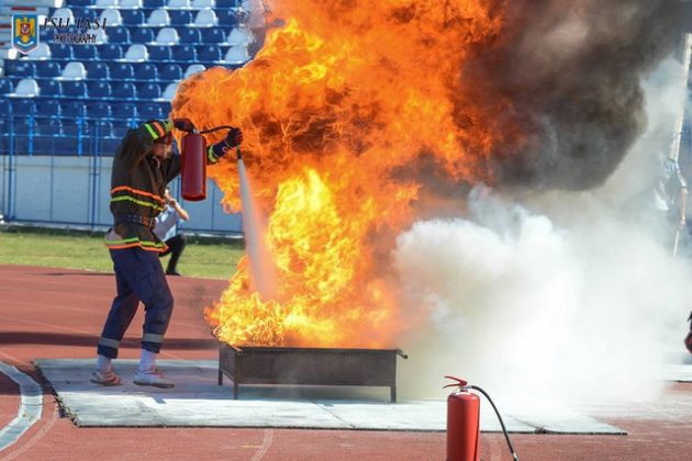 GALERIE FOTO Cupa pompierilor cucerită de ISU Iaşi * ISU Neamţ, pe ultimul loc, ZCH NEWS - sursa ta de informații