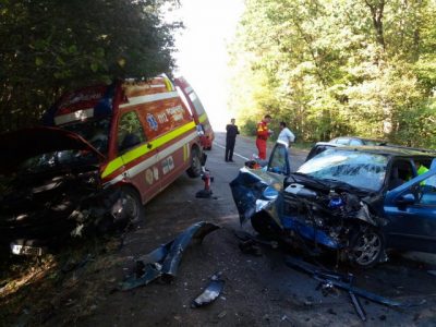 FOTO + VIDEO Ambulanţă SMURD făcută praf la Călugăreni!, ZCH NEWS - sursa ta de informații