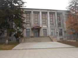 Poliţia Vaslui angajează referenţi