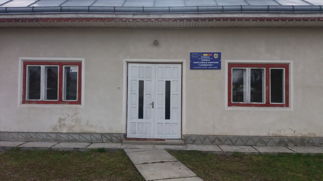 Zi emoționantă pentru Școala Postliceală Sanitară &#8222;Laureatus&#8221; Târgu- Neamț, ZCH NEWS - sursa ta de informații
