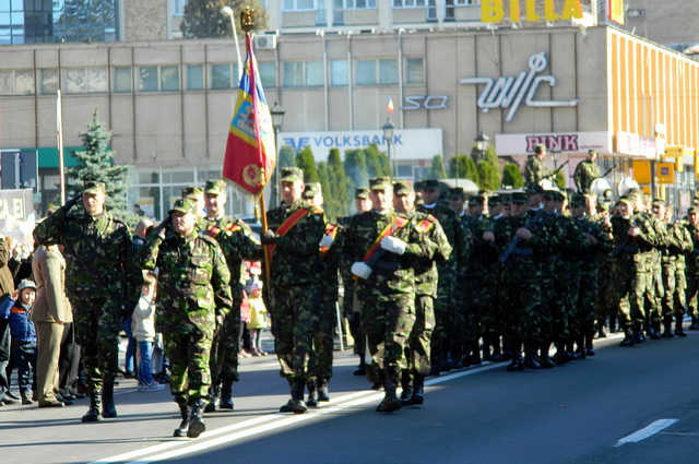 VIDEO Ziua Armatei Române la Piatra Neamț