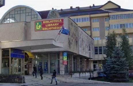 Biblioteca &#8222;Kirileanu&#8221; strânge cărţi şi jucării pentru copii &#8222;mai puțin norocoși&#8221;, ZCH NEWS - sursa ta de informații