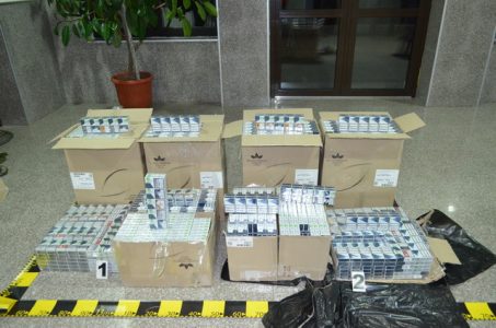 FOTO Focuri de armă pentru 3.500 de pachete cu ţigări, ZCH NEWS - sursa ta de informații