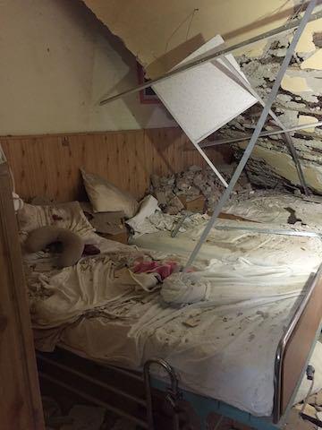 FOTO Un tavan s-a prăbușit peste opt bătrâni, două femei au fost rănite UPDATE, ZCH NEWS - sursa ta de informații