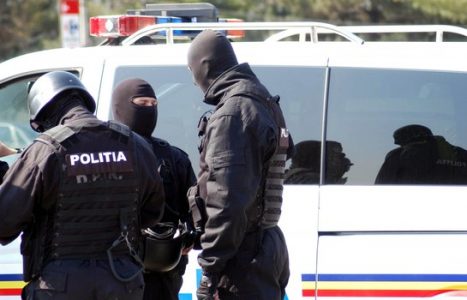 Grupare infracţională din Bacău, Iaşi şi Neamţ destructurată!, ZCH NEWS - sursa ta de informații