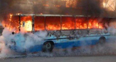 Autobuz cu 49 de pasageri, în flăcări la Bârlad! Nu au fost victime!, ZCH NEWS - sursa ta de informații