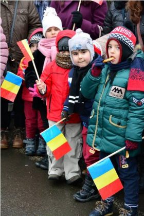 FOTO Romaşcanii au păşit cu dreptul în Sărbătorile de iarnă!, ZCH NEWS - sursa ta de informații