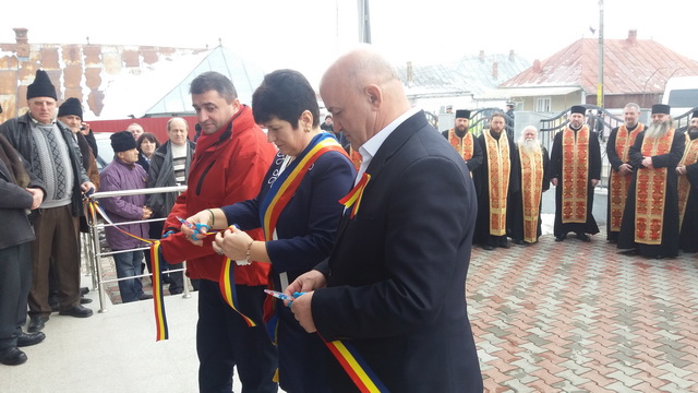 GALERIE FOTO Vânători-Neamț: Inaugurarea noului sediu al primăriei, ZCH NEWS - sursa ta de informații