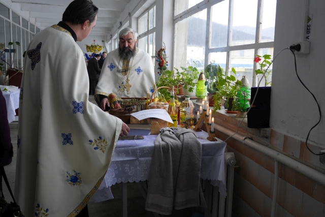 GALERIE FOTO Ceremonial religios de Bobotează la Apa Serv, ZCH NEWS - sursa ta de informații